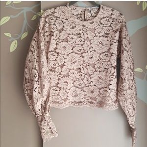 Zara Women’s Puff Long Sleeve Lace Cropped Top